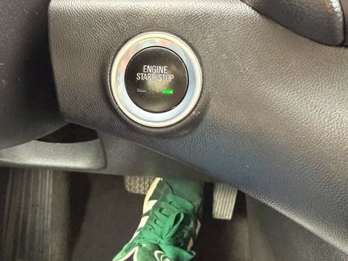 Used 2018 GMC Terrain SLE AWD/4WD image 21