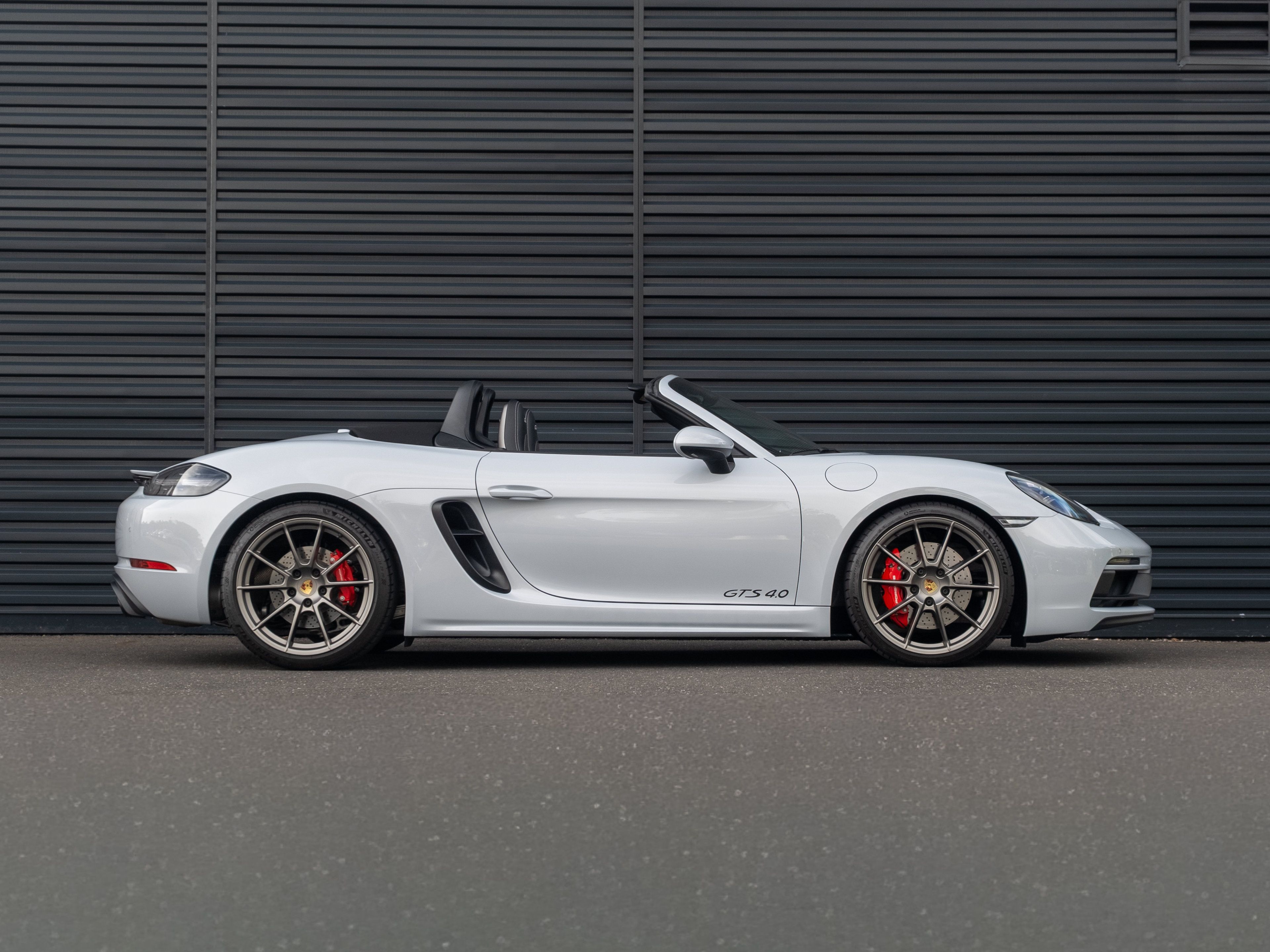 Certified 2024 Porsche 718 Boxster GTS RWD image 9