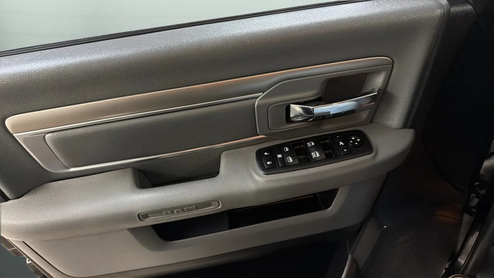 Used 2015 RAM 1500 Big Horn AWD/4WD image 16