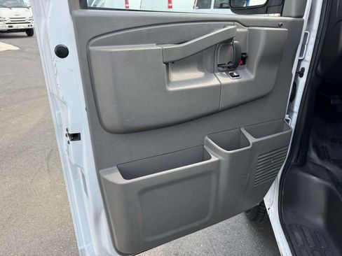 Used 2024 GMC Savana 2500 w/ Driver Convenience Package RWD image 23