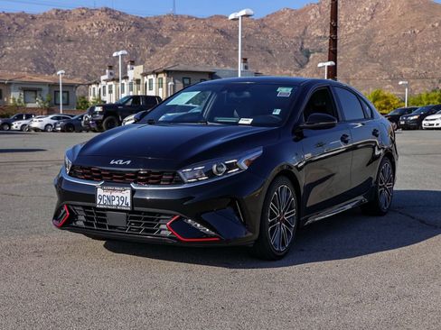 Used 2023 Kia Forte GT-Line w/ GT-Line Technology Package FWD image 8