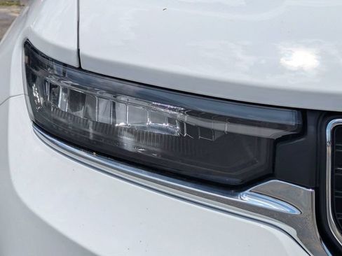 New 2026 Jeep Grand Cherokee Laredo X RWD image 11