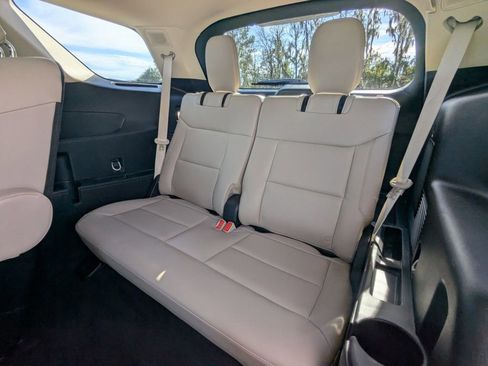 Used 2023 Ford Explorer Limited w/ Equipment Group 301A image 16