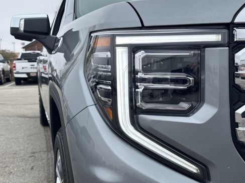 New 2026 GMC Sierra 1500 Denali w/ Denali Reserve Package image 10