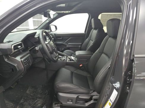 New 2026 Toyota Tacoma SR5 AWD/4WD image 17