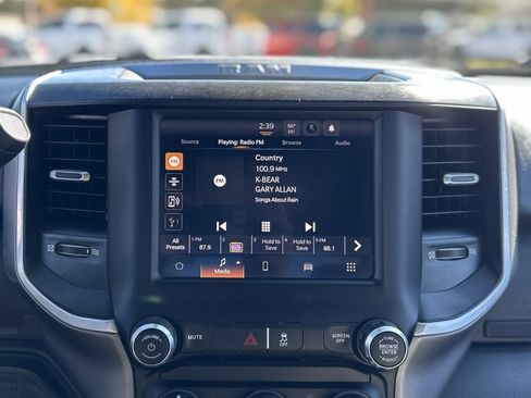 Used 2024 RAM 2500 Big Horn w/ Off Road Package image 20