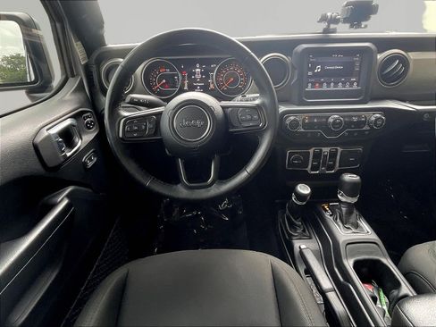 Used 2020 Jeep Wrangler Unlimited Sport AWD/4WD image 8