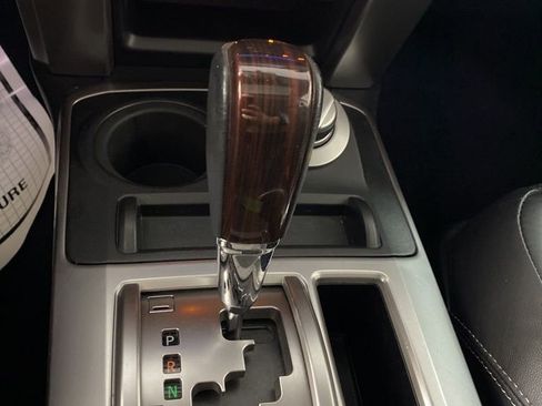 Used 2018 Toyota 4Runner Limited image 26