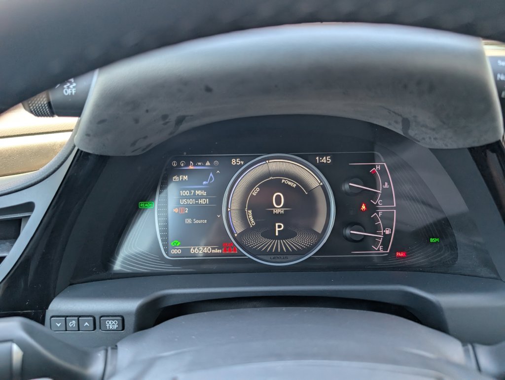 Used 2023 Lexus ES 300h w/ Premium Package FWD image 18
