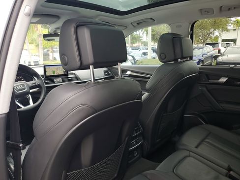 Used 2019 Audi Q5 2.0T Premium Plus w/ Premium Plus Package image 14
