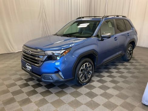 New 2026 Subaru Forester Premium AWD/4WD image 4