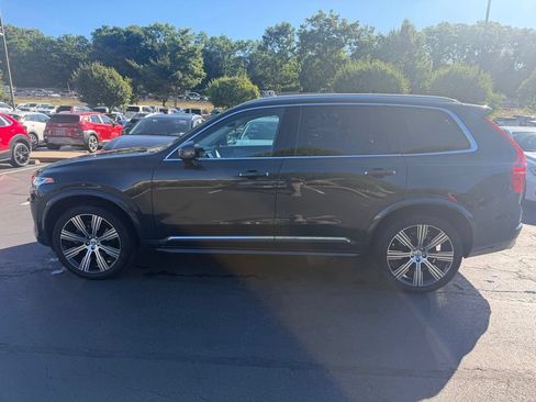 Used 2021 Volvo XC90 T6 Inscription w/ Climate Package AWD/4WD image 3