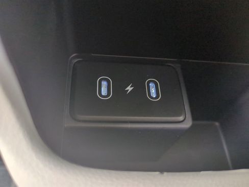 New 2026 Hyundai Kona Limited FWD image 17