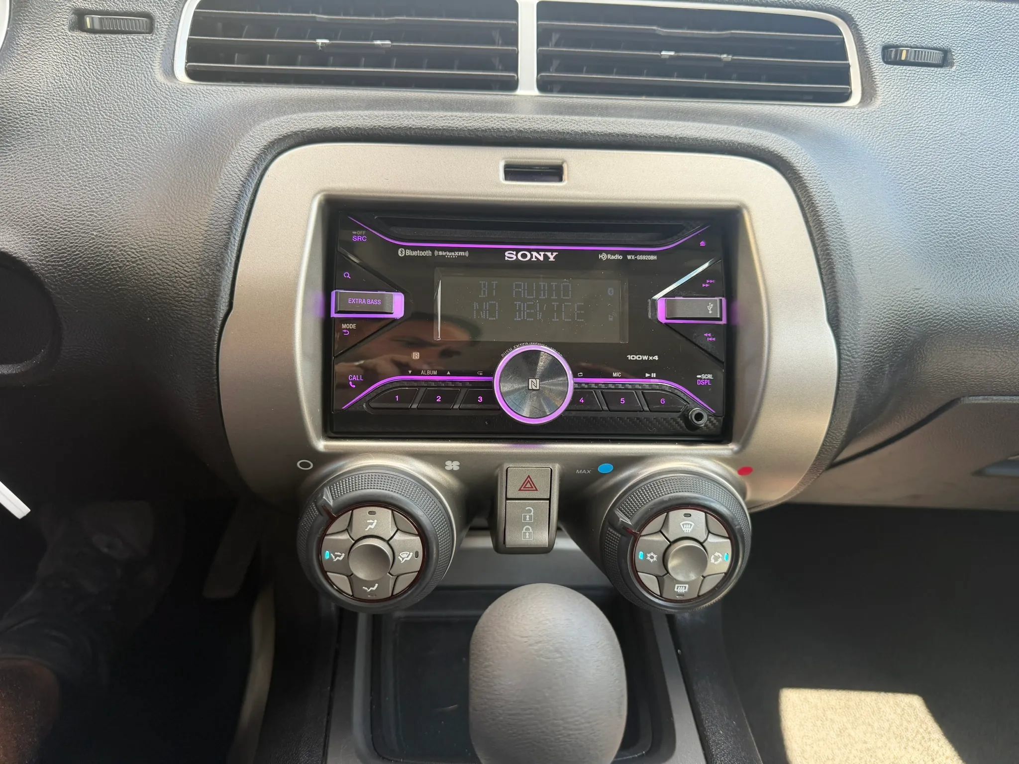 Used 2010 Chevrolet Camaro LT RWD image 15