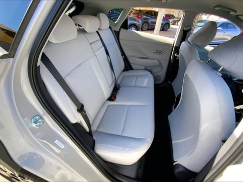 Used 2025 Hyundai Kona SEL image 20