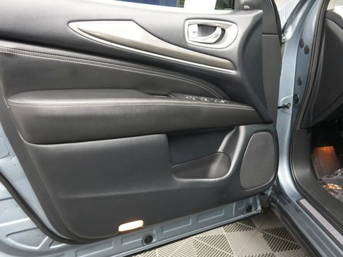 Used 2019 INFINITI QX60 Pure image 17