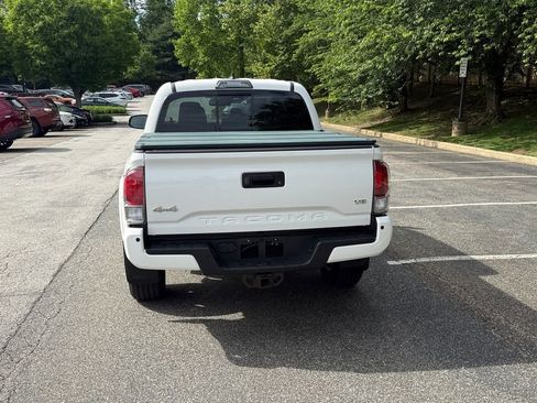 Used 2018 Toyota Tacoma Limited AWD/4WD image 4