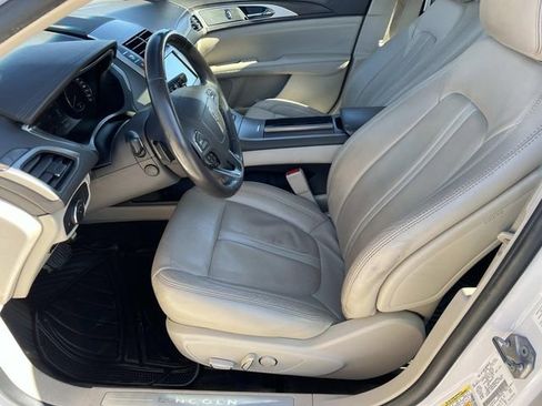 Used 2018 Lincoln MKZ Select w/ Select Plus Package image 19