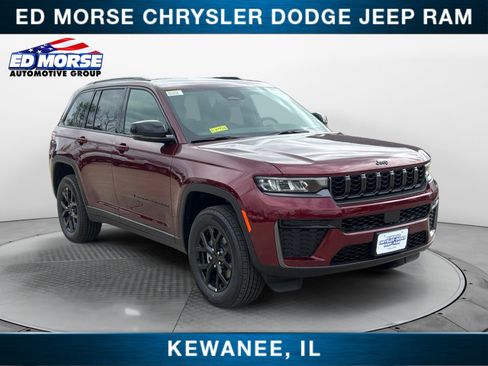 New 2026 Jeep Grand Cherokee Altitude AWD/4WD image 7
