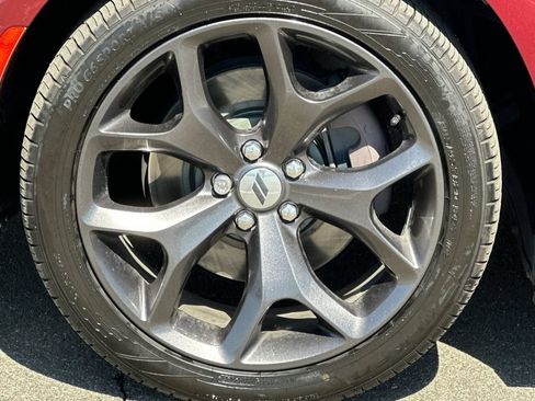 Used 2019 Dodge Charger GT RWD image 28