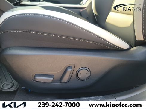 New 2026 Kia K4 EX FWD image 24