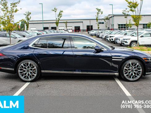 Used 2026 Genesis G90 3.5T AWD/4WD image 8