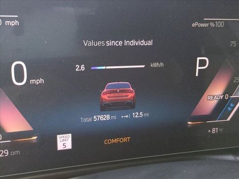 Used 2023 BMW i4 eDrive35 RWD image 11