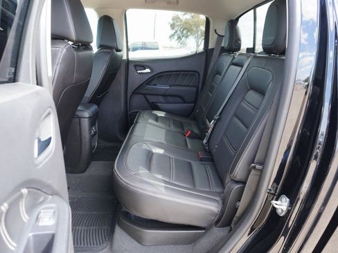 Used 2021 GMC Canyon Denali image 19