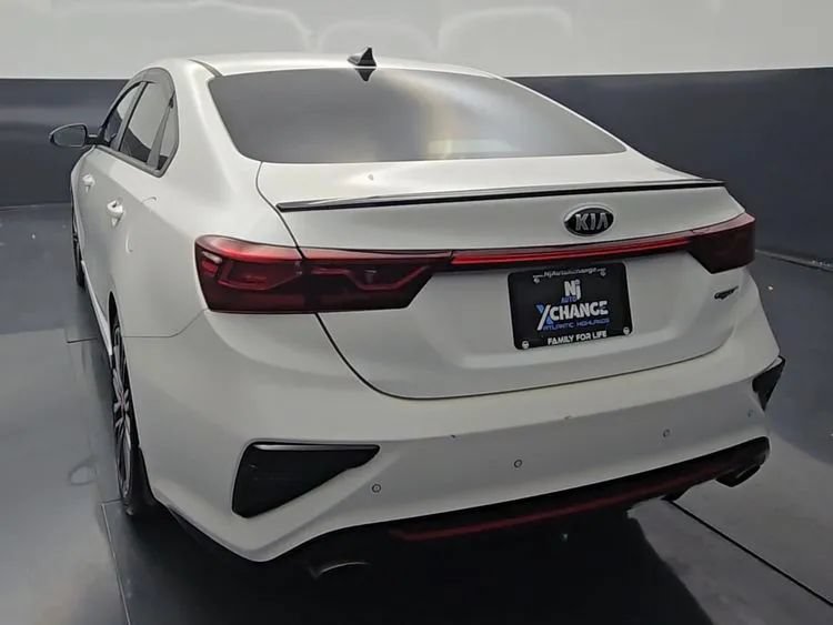 Used 2021 Kia Forte GT w/ GT2 Package FWD image 6