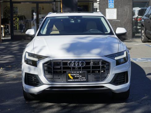 Used 2019 Audi Q8 Prestige w/ Luxury Package image 4