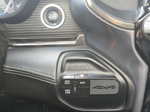 Used 2020 RAM 2500 Limited AWD/4WD image 14
