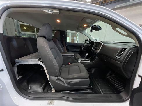 Used 2022 Chevrolet Colorado LT w/ Fleet Safety Package RWD image 22