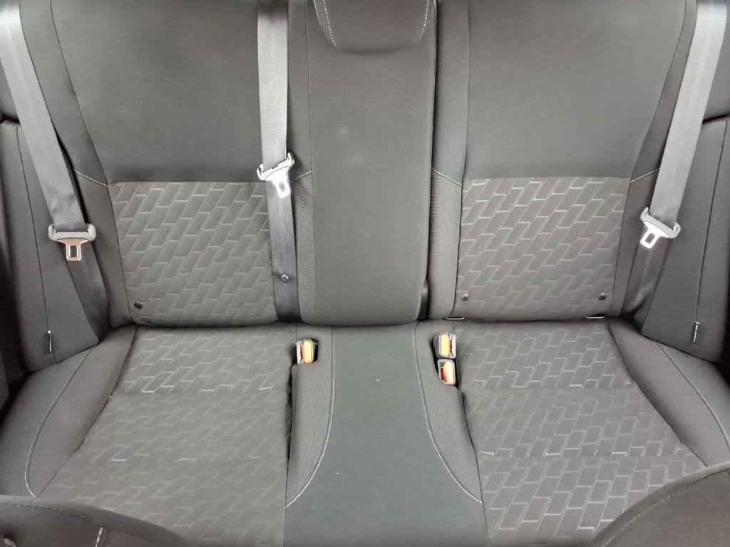 Used 2023 Nissan Kicks SV FWD image 17
