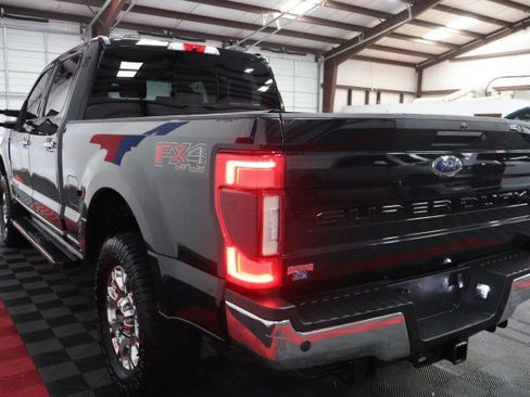 Used 2021 Ford F250 Lariat w/ Lariat Ultimate Package AWD/4WD image 32