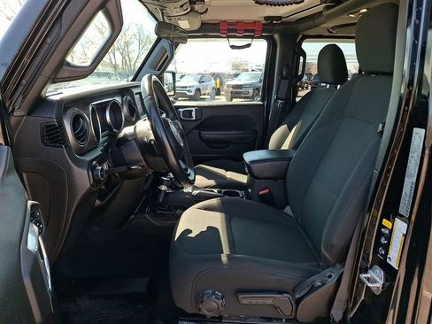 Used 2022 Jeep Wrangler Unlimited Sport image 15