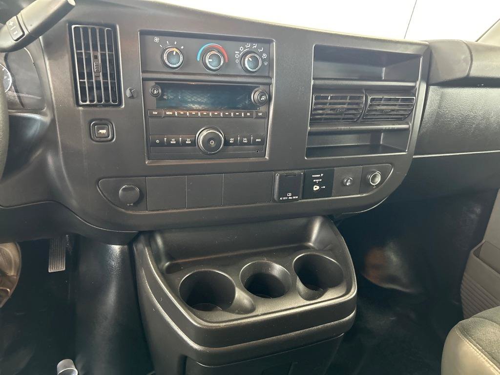 Used 2020 GMC Savana 2500 w/ Driver Convenience Package RWD image 19