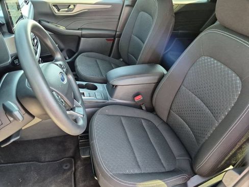 Used 2025 Ford Escape Active AWD/4WD image 24