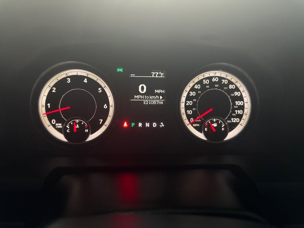 Used 2016 RAM 1500 Classic SLT AWD/4WD image 12