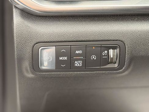 Used 2026 GMC Terrain Elevation w/ Elevation Premium Package AWD/4WD image 12