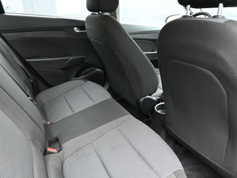 Certified 2022 Hyundai Accent SE image 24