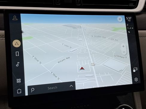 Used 2021 Jaguar F-PACE S image 39