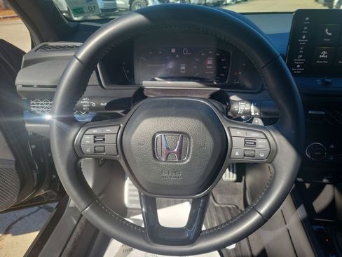 Used 2023 Honda Accord Sport image 25