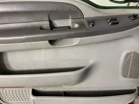 Used 2002 Ford F250 XLT image 24