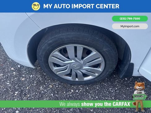 Used 2015 Honda Fit LX image 6