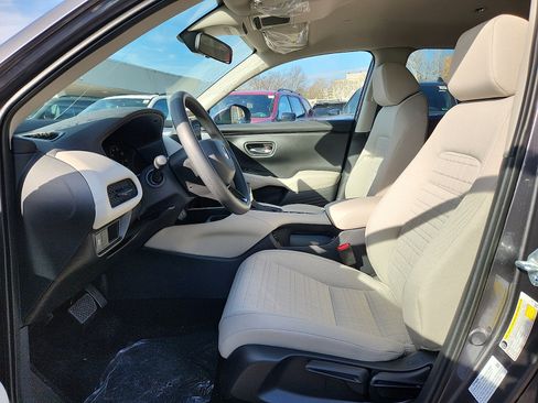 New 2026 Honda HR-V LX image 9