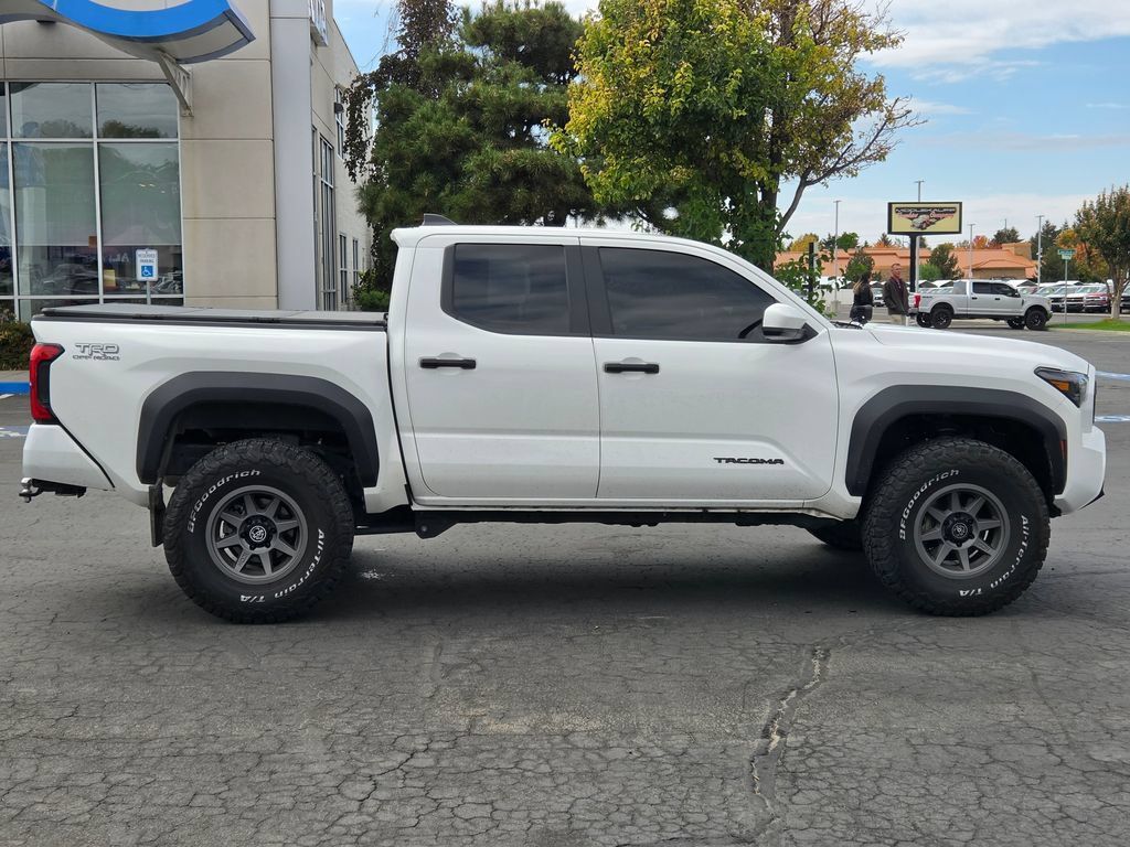 Used 2024 Toyota Tacoma TRD Off-Road AWD/4WD image 2