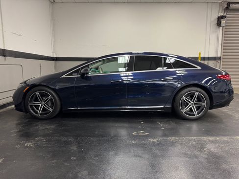 Certified 2023 Mercedes-Benz EQS 580 4MATIC Sedan image 8