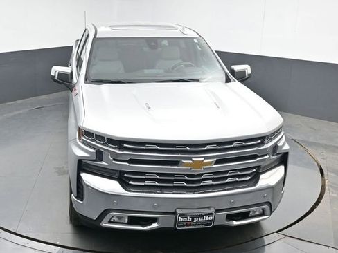 Used 2019 Chevrolet Silverado 1500 LTZ w/ LTZ Premium Package image 36