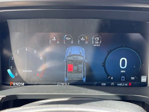 New 2025 Ford F150 Lariat w/ Equipment Group 502A High image 9