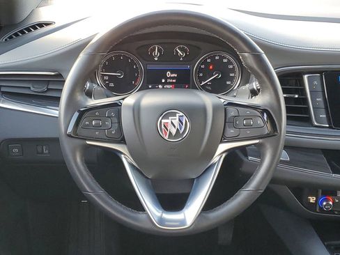 Used 2023 Buick Enclave Essence image 24